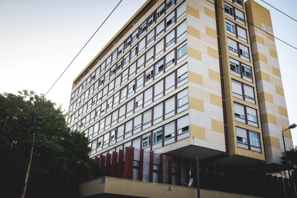 d445b01ba03740c92cedaef09d42b01f-ea6