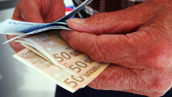 3fc2270e36abb53621f286382276e85e-775