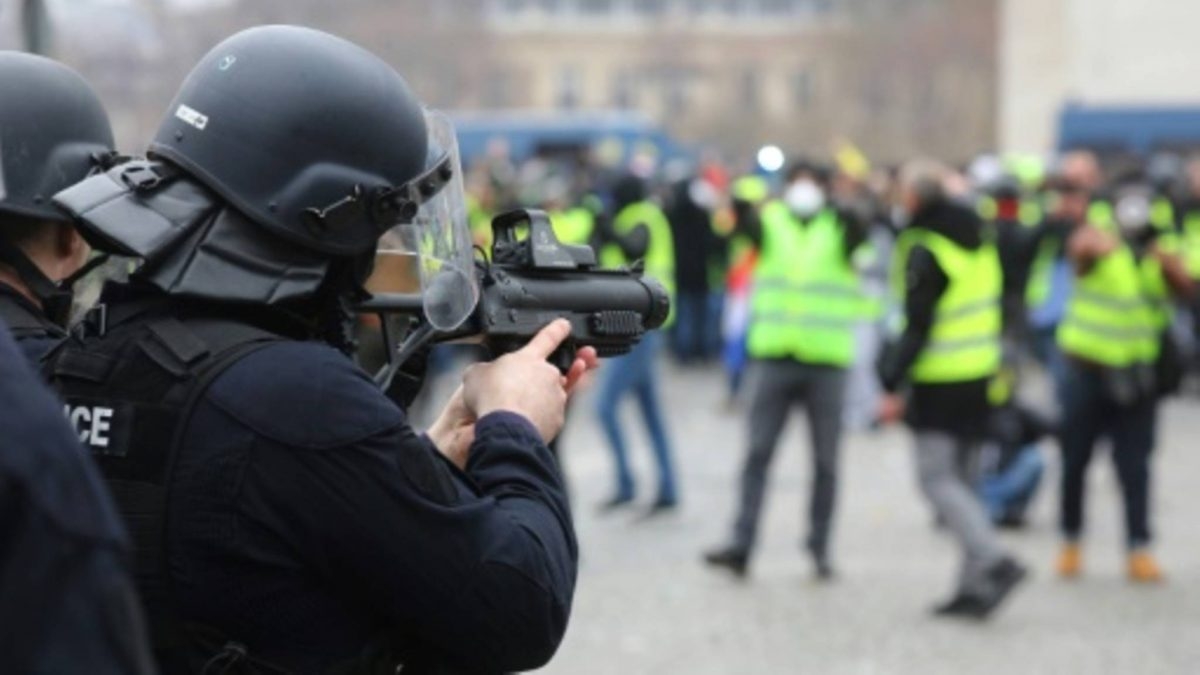 7b1cf2bb015edf7a3b174efeea1885c9-f79