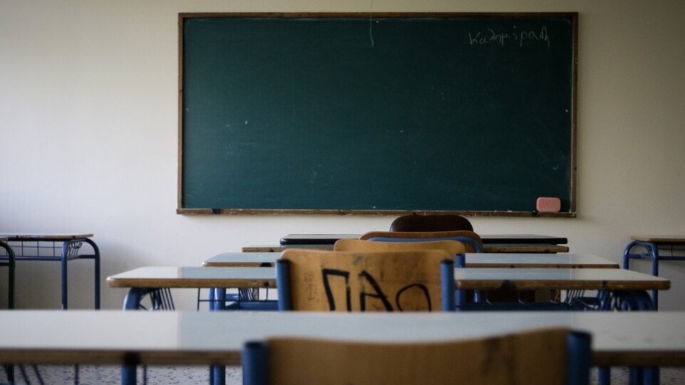 2e8875aab4f36a3970a6126356b471b7-a51