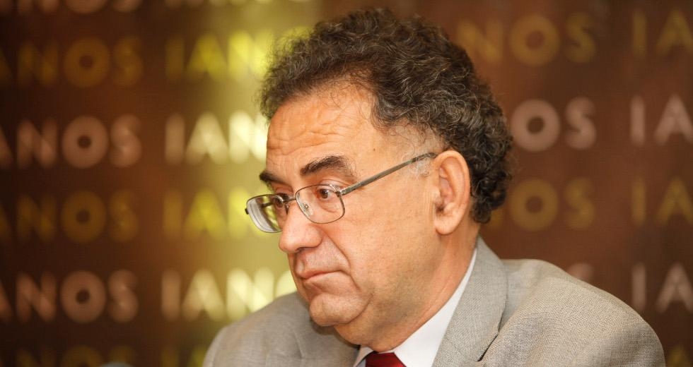 b1f5a42512ceb0b7f219c5a7b6756d8a-041