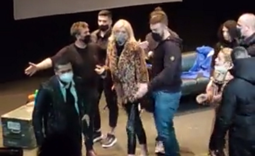 3f56e40af18a25ebb34d5a05c2fecca2-455