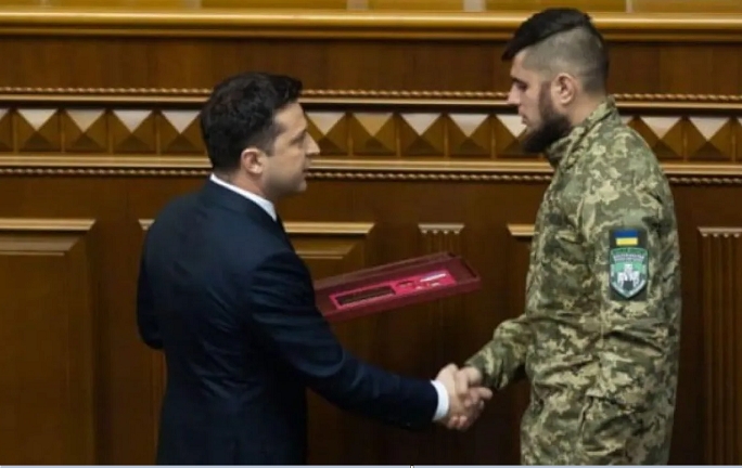 ab7f9c684bd05ad2d025b7e614a7f5fc-2d3