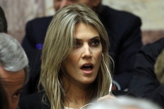 b5f8337e92ef09a87eb2a9ac8db871e6-9ad