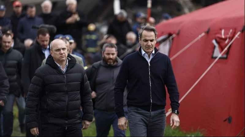 9069a2fb6b5ae209ee0a0753e1d63a84-37f