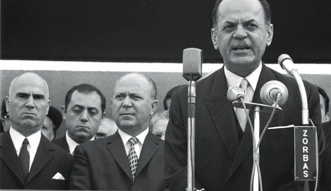 63325a75199e4d339e61a0b641180402-246